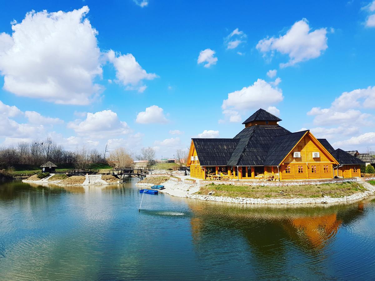 Etno Selo Moravski Konaci Velika Plana Exterior foto
